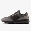 New Balance 370 