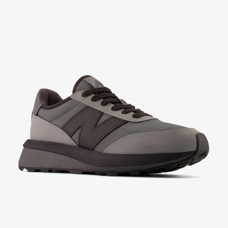 New Balance 370 