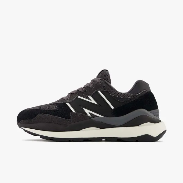 New Balance 5740 