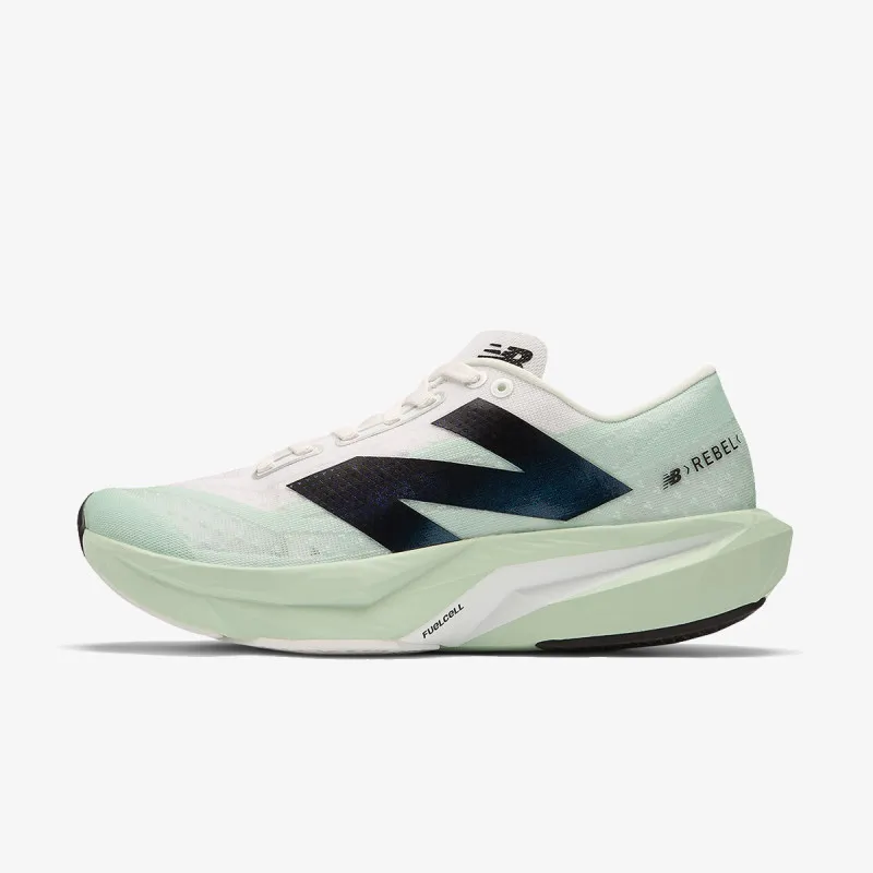 New Balance W FC Rebel 