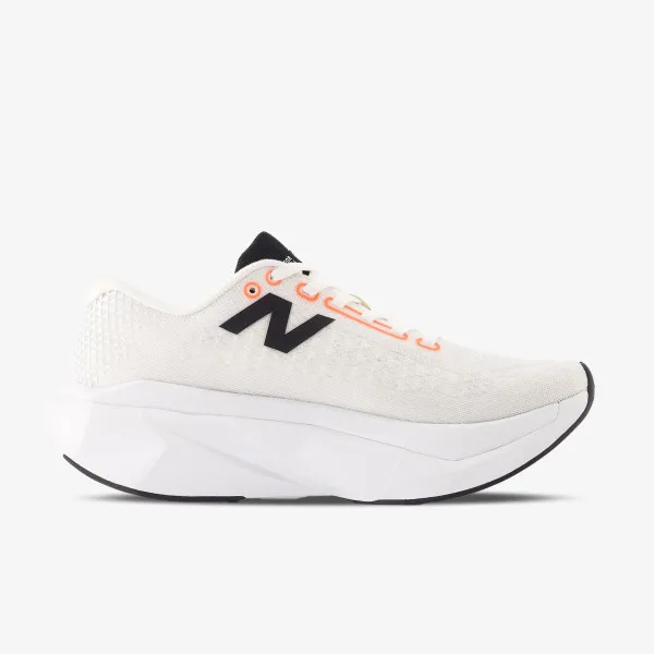 New Balance W FC TRAINER 