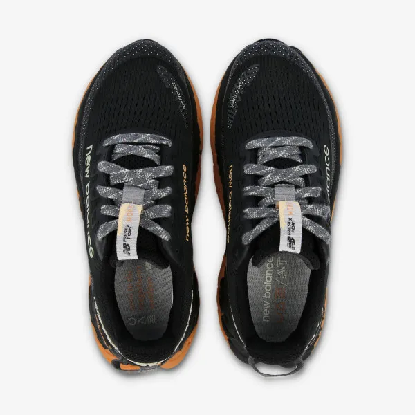 New Balance W MORE TRAIL 